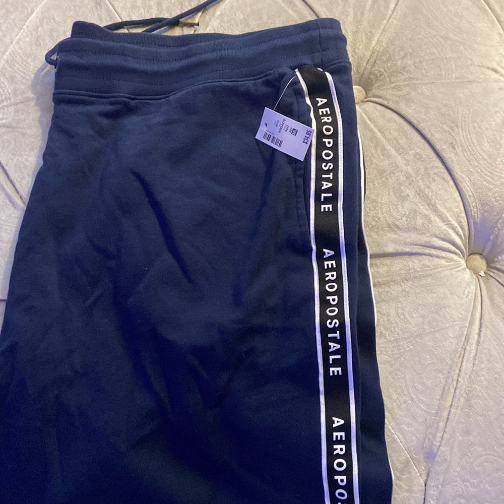 NWT Aeropostale shorts - Picture 3 of 3